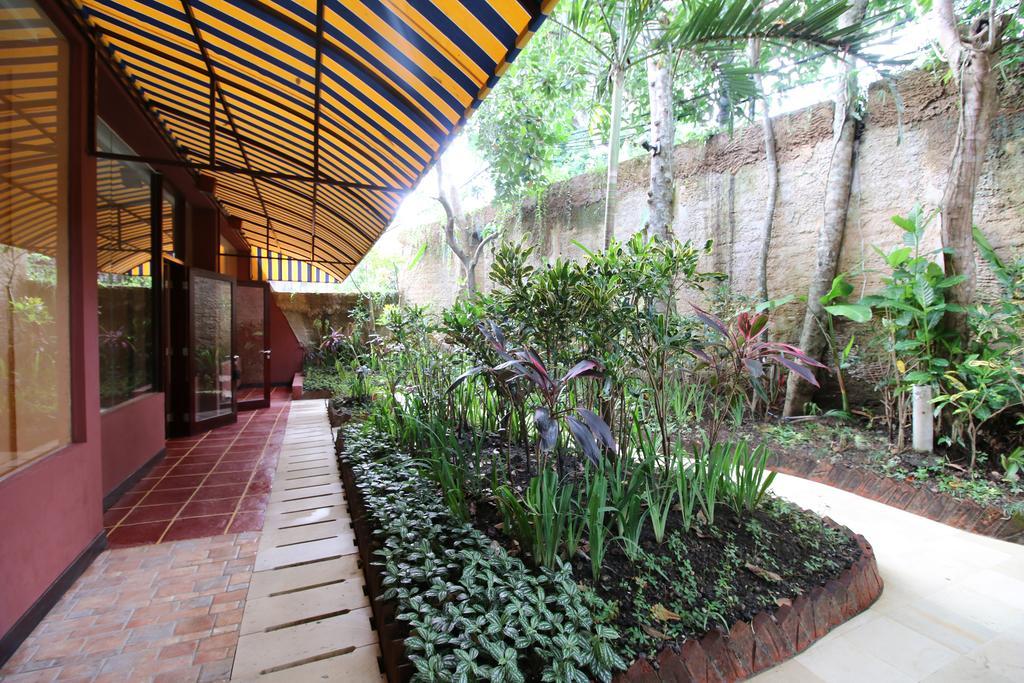 Petit Hotel Bali Ubud  Luaran gambar